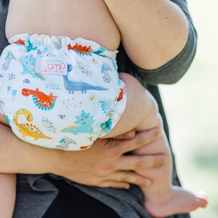 Are Cloth Diapers Really Better? {Guest Blogger Jenny Silverstone